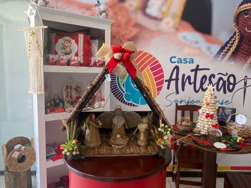 Casa do Artesão Sanjoanense preparada para as compras de Natal