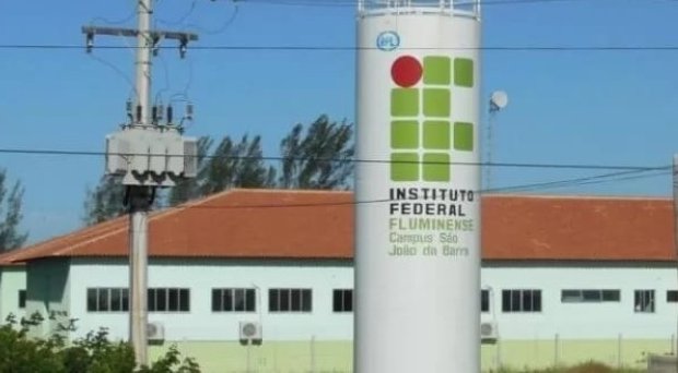 IFF oferece cursos para alunos da EJA em parceria com a Prefeitura