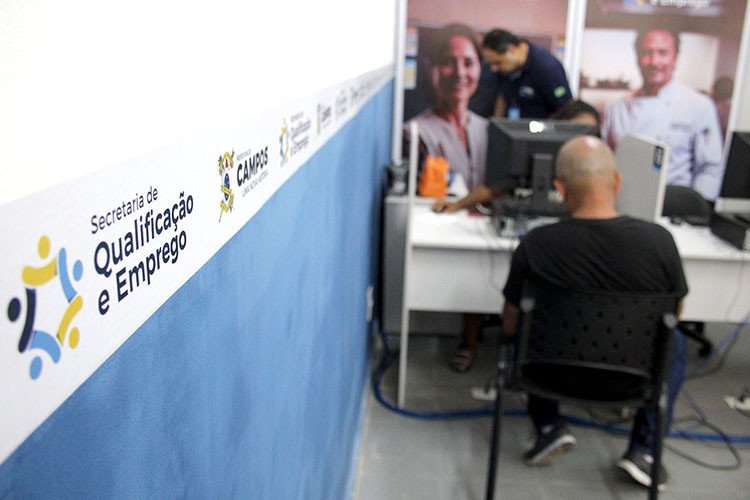 Espaço da Oportunidade com 435 vagas de emprego nesta segunda-feira