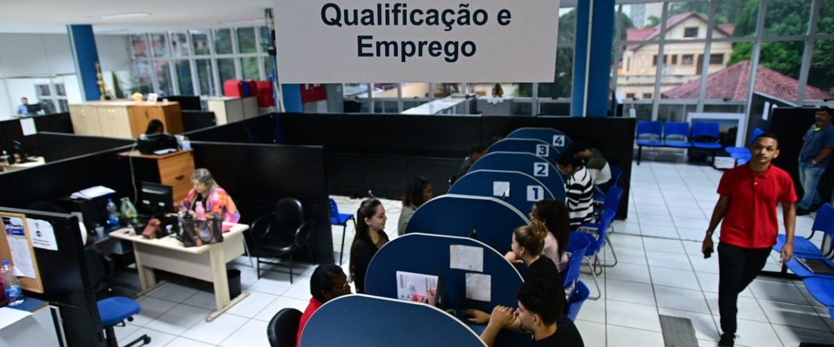 Espaço da Oportunidade com 574 vagas de emprego nesta segunda-feira